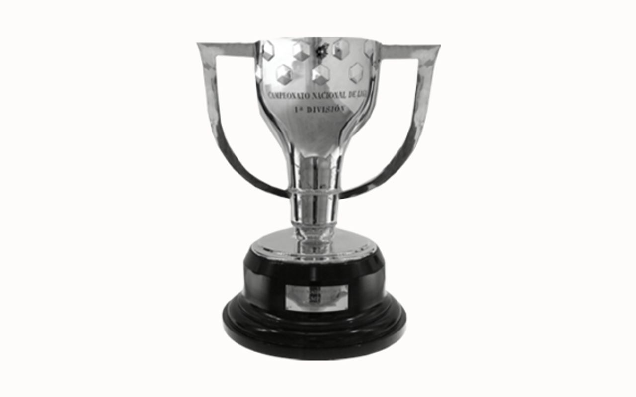 La Liga trophy
